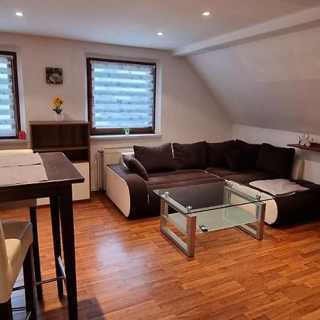 Suesse Kleine Ferienwohnung Πίρνα Εξωτερικό φωτογραφία