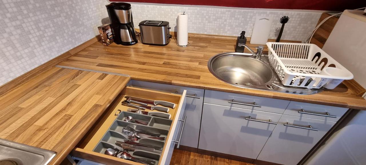 Suesse Kleine Ferienwohnung Πίρνα Εξωτερικό φωτογραφία